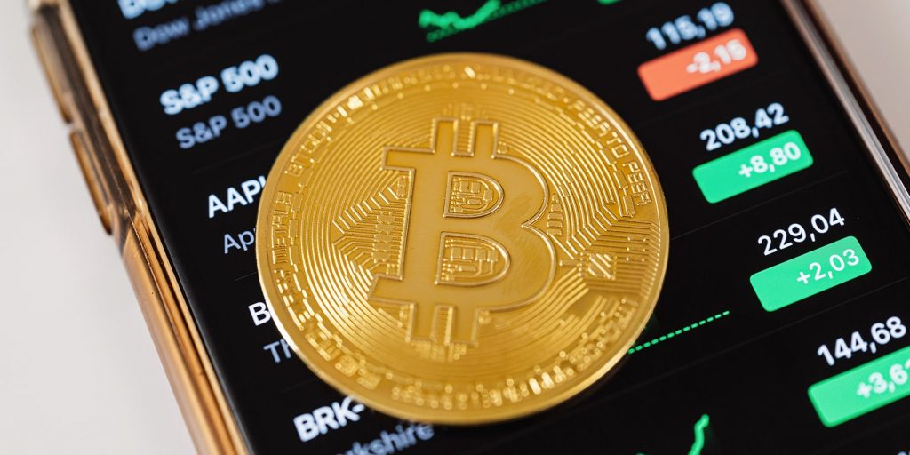 bitcoin porque aumenta