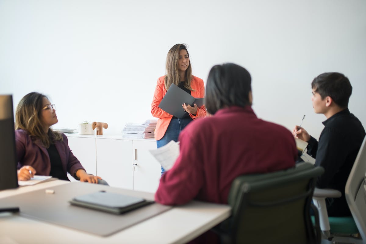 ¿Cómo gestionar equipos de trabajo si tu empresa creció?