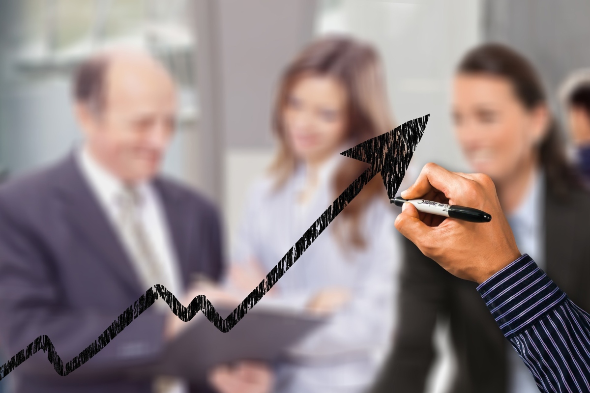 ¿Cuáles son las etapas del crecimiento empresarial?